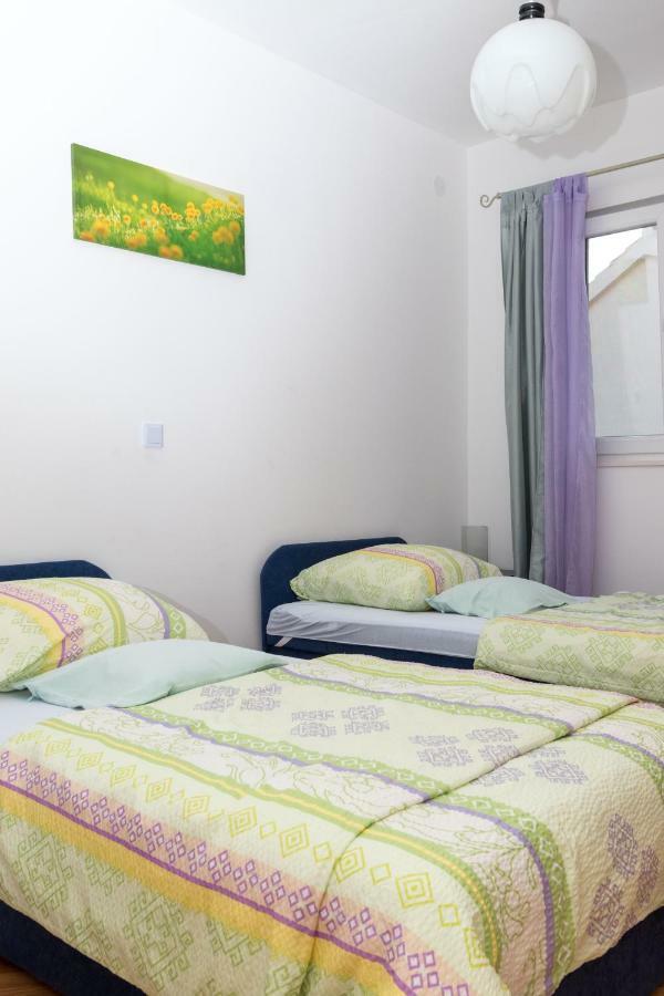 Apartment Rora 扎博里克 外观 照片