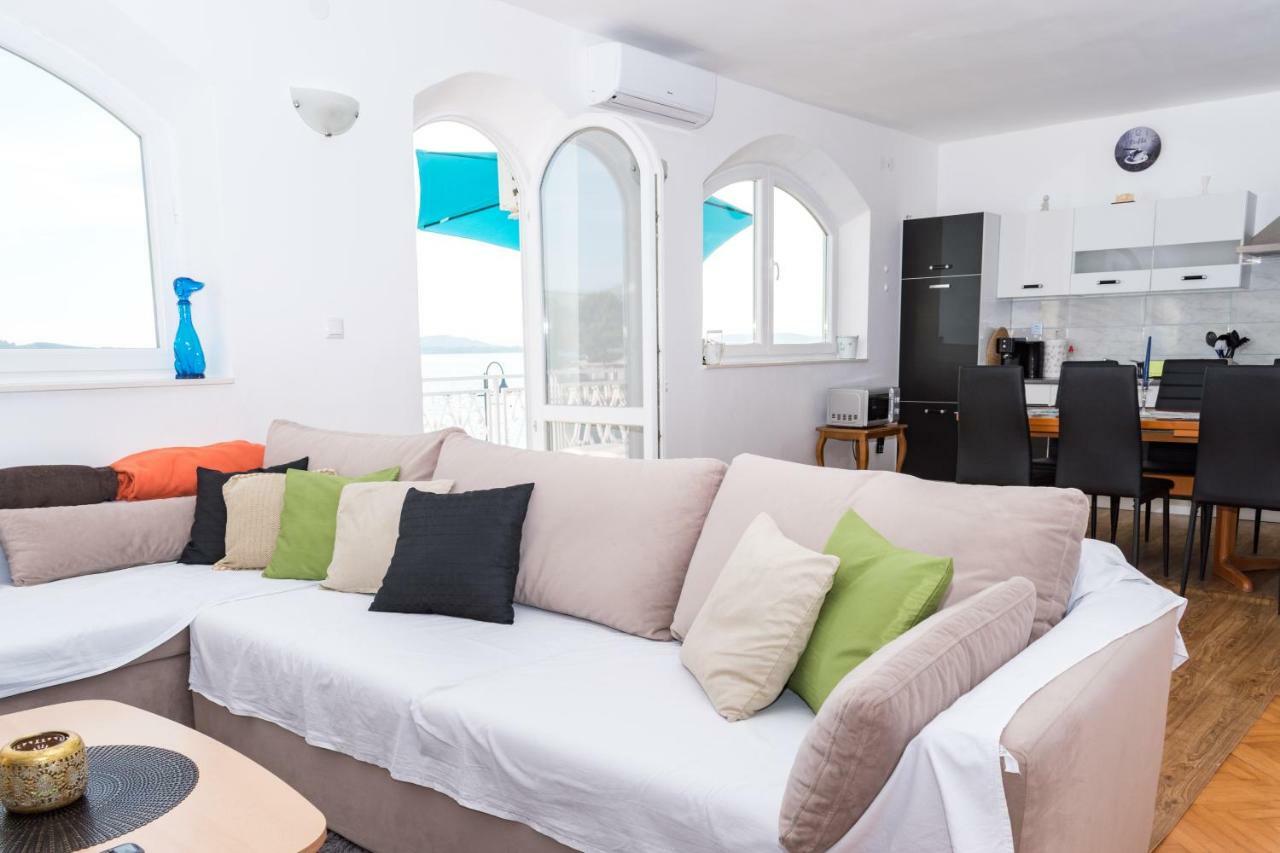Apartment Rora 扎博里克 外观 照片